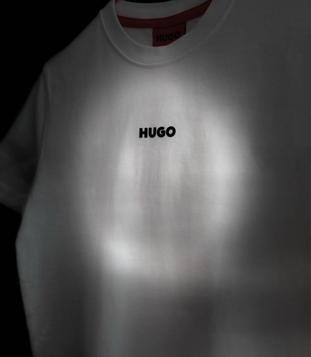 Футболка HUGO жіноча