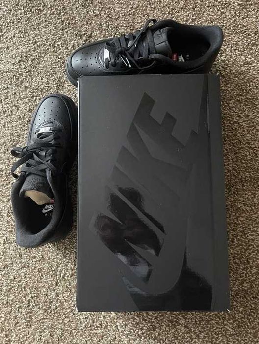 Air Force 1 Low Supreme Czarny r.45