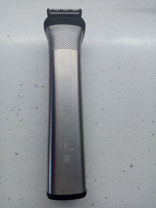 Продам тример Philips MG 7770