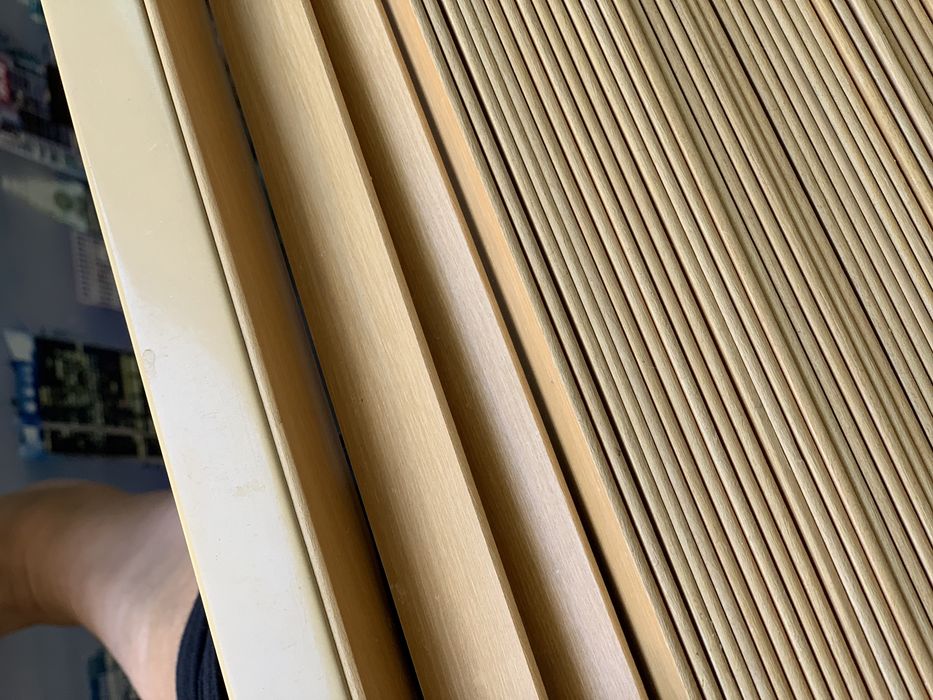 Продам Деревянные жалюзи 2 шт. 75*100 в хорошем состоянии.