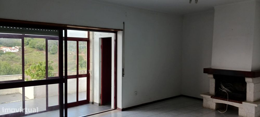 Arrenda se em Alcobaça T2