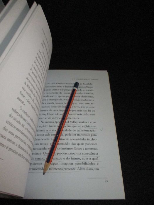 Livro O Eterno Retorno do Fascismo Rob Riemen