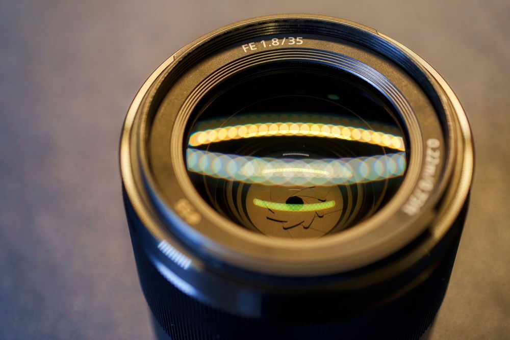 Sony 35mm f/1.8 – Como Nova (com caixa)
