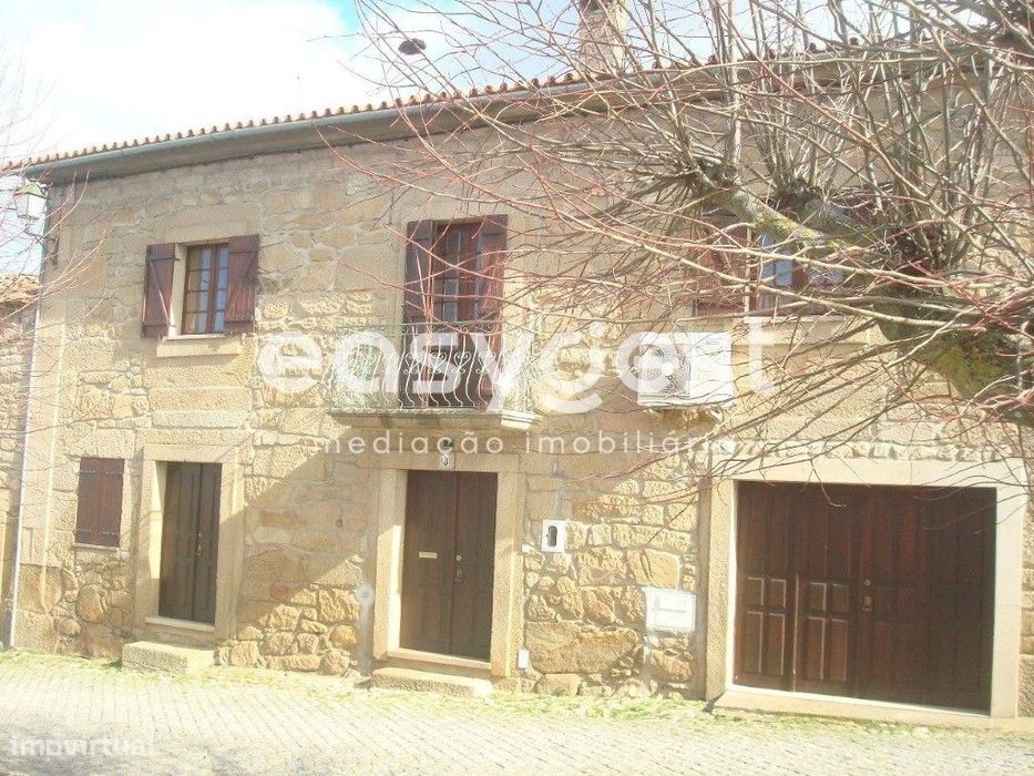 Moradia T4 no coração Almendra