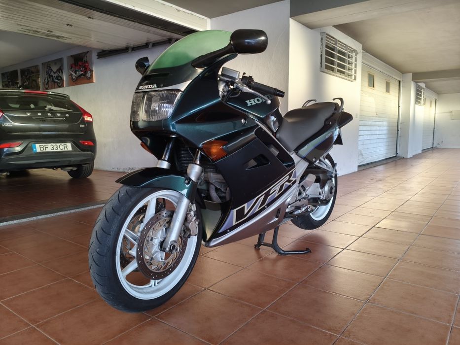 Honda VFR 750 | 1992