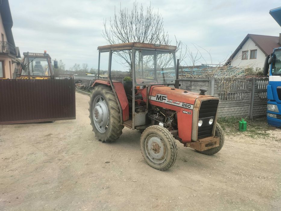 Massey Ferguson 260