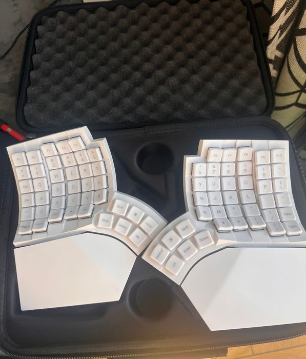 Glove80 Ergonomic Keyboard - Rev 1