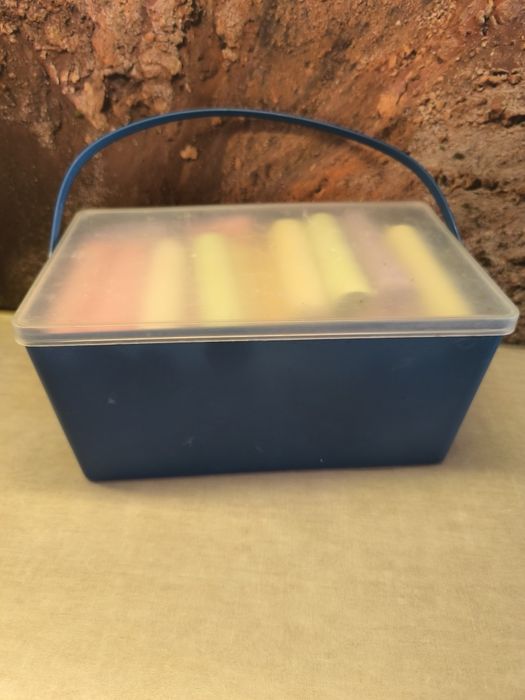 Duża kreda w pudelku