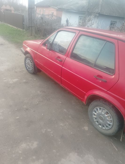 Продам джету на ходу.