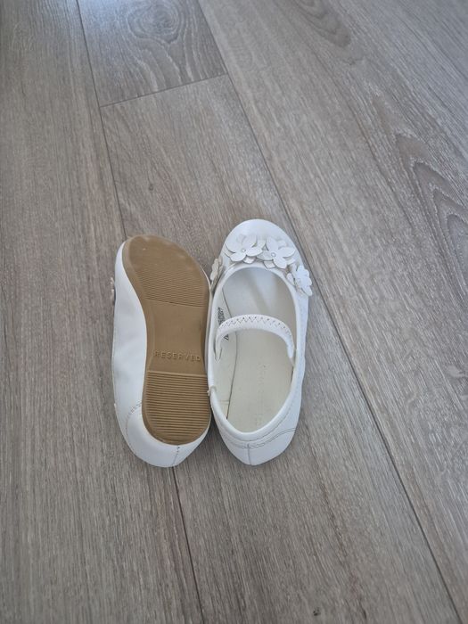 Buty balerinki Reserved