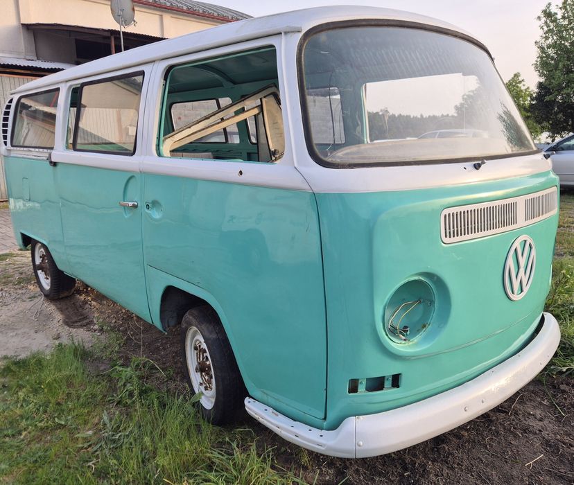 Volkswagen T2 (1968) – Projeto de Restauro com Mecânica Revista