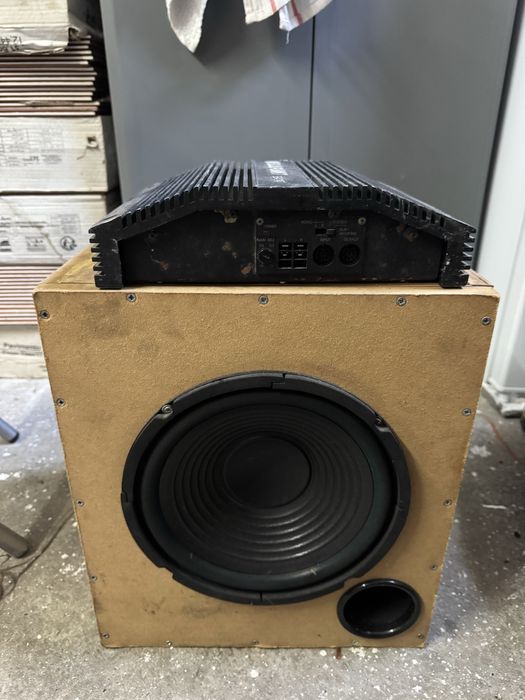 Subwoofer + amplicador