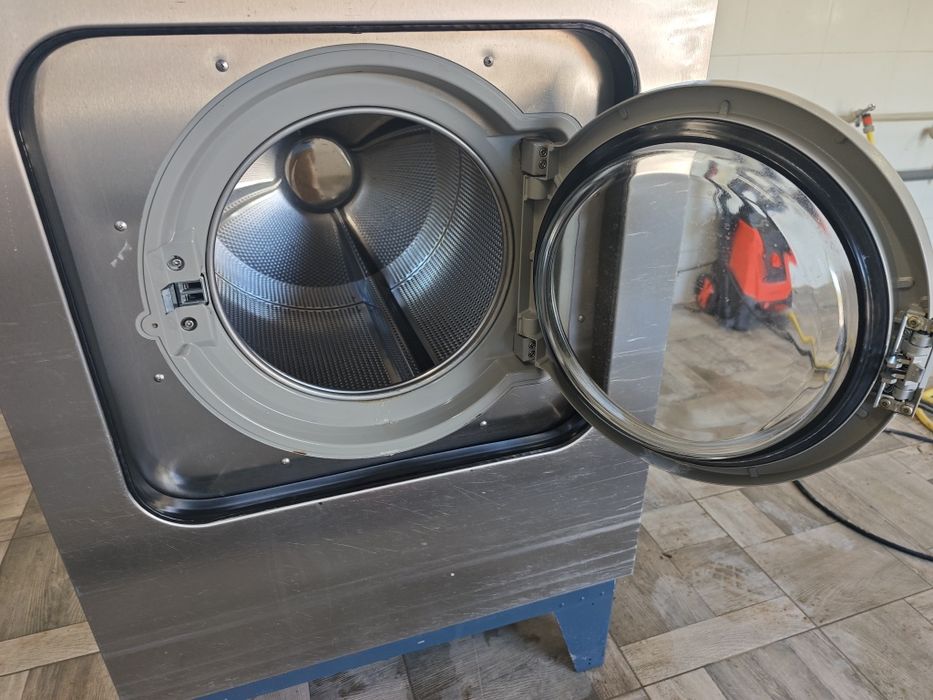 Пральна машина професійна 14/16 кг Miele WS5141 EL