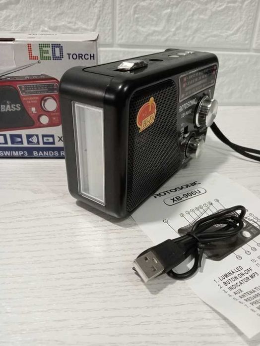 Радіо на акумуляторі Радіоприймач акумуляторний Радиоприемник