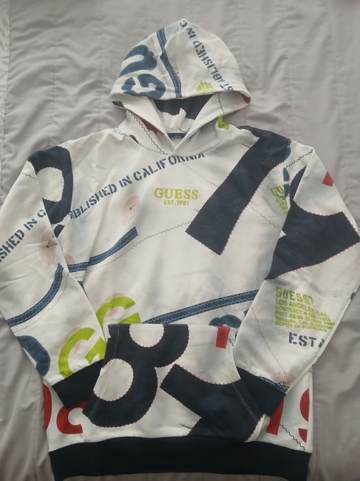 Camisola nova GUESS
