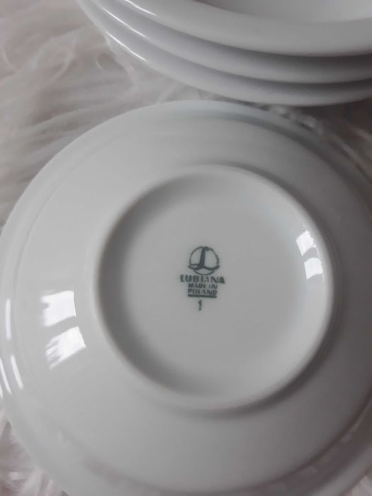 Miseczki 4szt., porcelana Orbis, marki Lubiana, sygnowane.