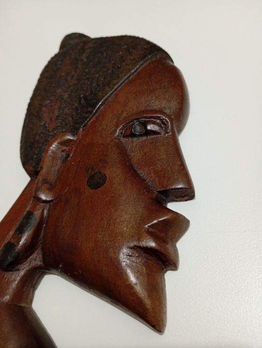 Esculturas africanas arte em madeira