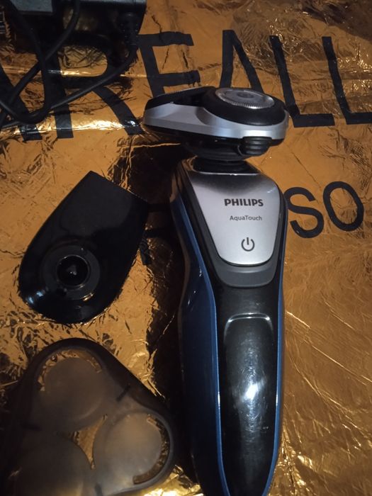 Philips  бритва электронная