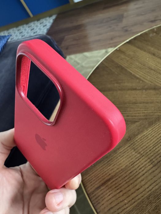 Etui APPLE Silicone Case do iPhone 13 Pro Czerwony