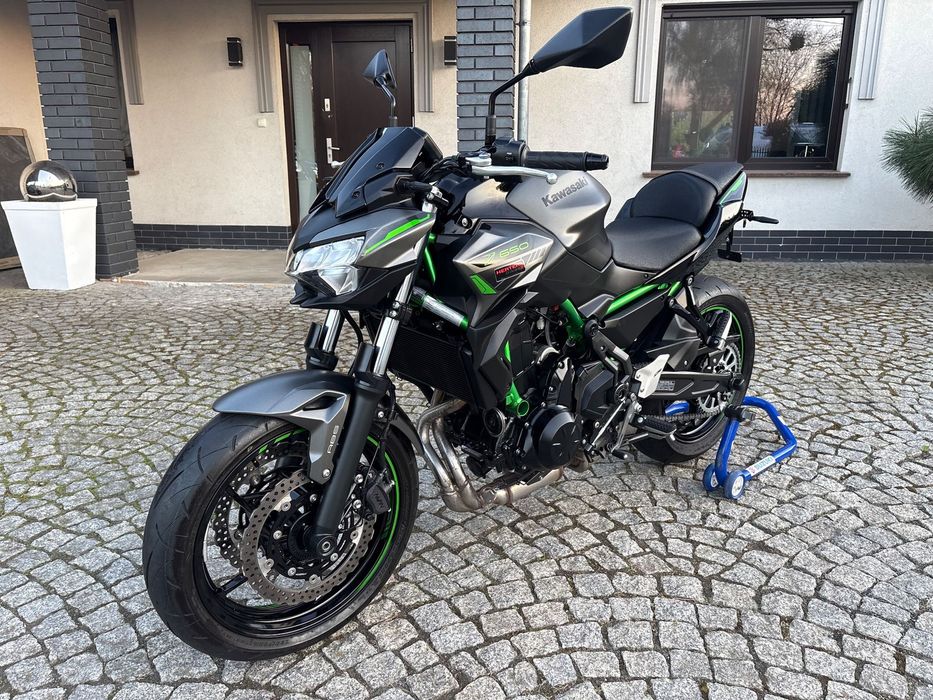 Kawasaki Z 650 Kawasaki Z650 35KW A2 ! 48KM ! Praktycznie Nowe !