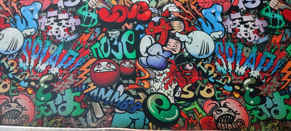 Tapete de Rato Gaming RGB XXL (40x90 cm) – Padrão Graffiti Urbano
