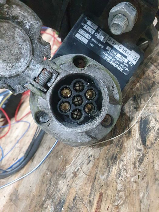 Hak do przyczepki Nissan Micra k12 04r 3 drzwi moduł wiązka