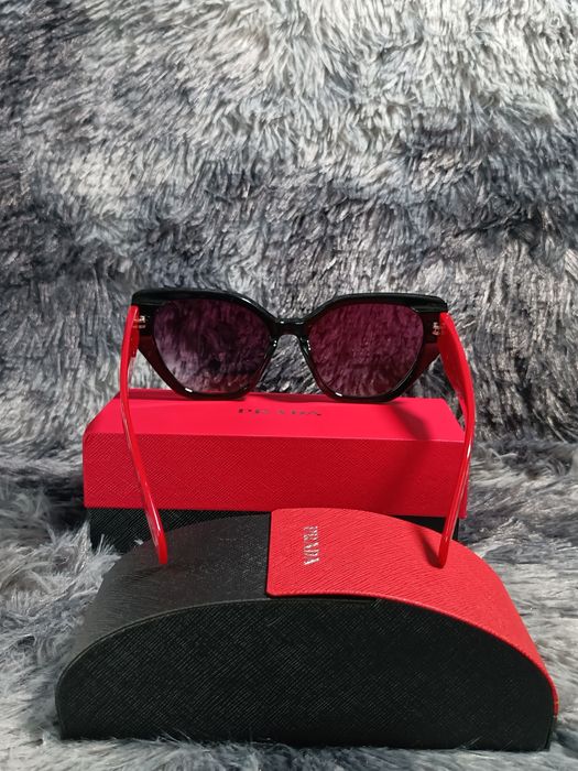 Óculos de Sol Estilo Cat-Eye PREMIUM – Preto e Vermelho (Full Set)