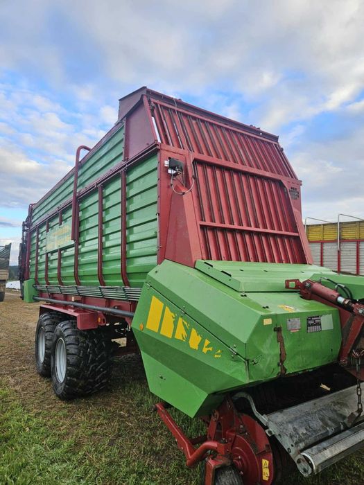 Przyczepa samozbierająca Strautmann Super Vitesse 3401 DO C.BRUTTO
