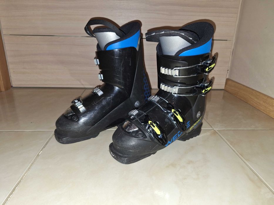 Buty narciarskie 24-24,5 (odpowiada 37) mało używane