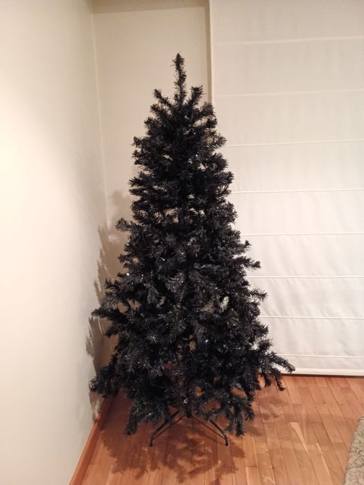 Árvore de natal com 600 ramos de 1,80