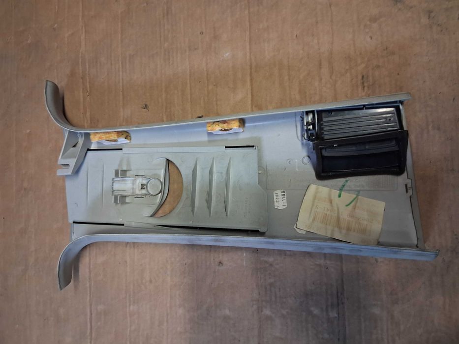 vw t5 poszycie słópka B lewa strona