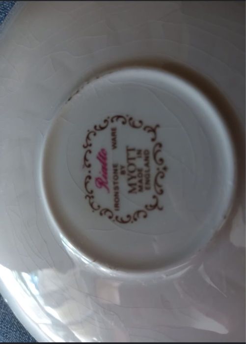 Cristaleira Antiga com Serviço Inglês Ironstone Ware by MYOTT