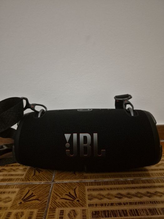 Coluna JBL extreme3