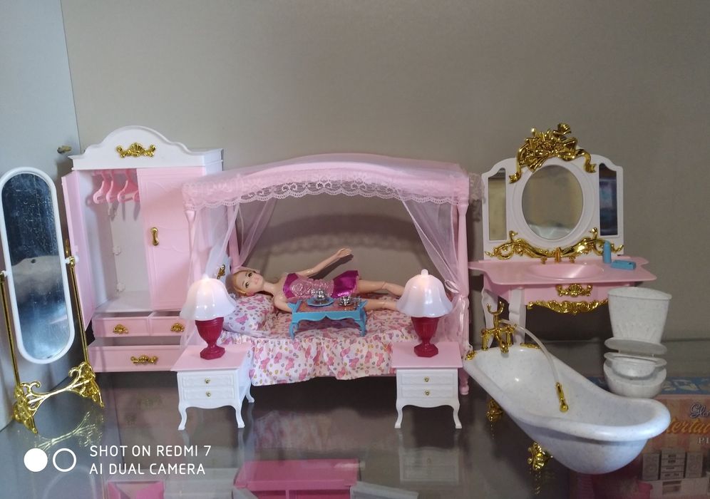 Мебель для кукол Барби.Спальни 5 видов, Меблі для ляльок