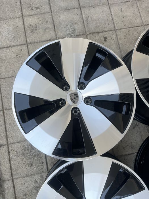 Jantes 20” 5x130 Originais Porsche Macan 4S Electric