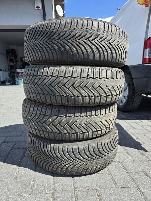 Felgi DEZENT 15 +gratis  opony Michelin Alpine