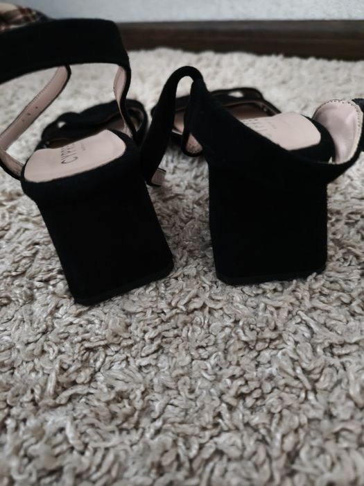 Босоніжки 36розмір