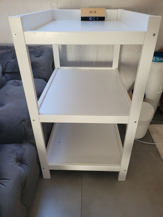 Przewijak drewniany bialy