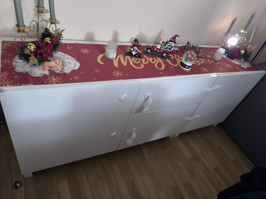 Aparador 2+1 com duas gavetas e duas portas com prateleiras