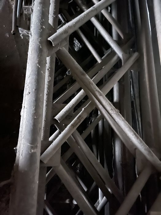 Продам металеві ферми 10м