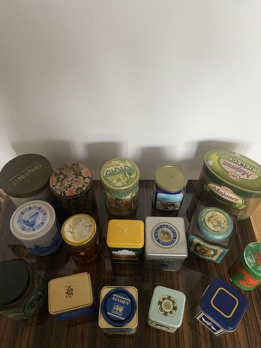 Stare i nowsze puszki