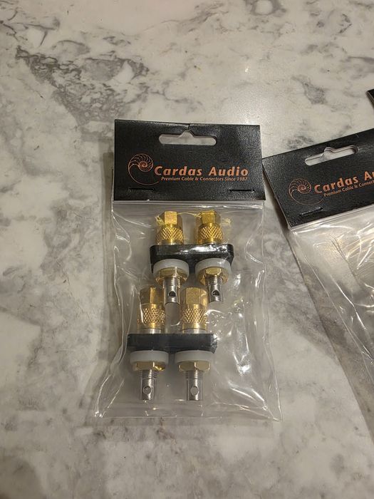 Акустичні термінали Cardas