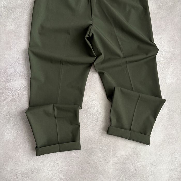 Uniqlo PNT Khaki