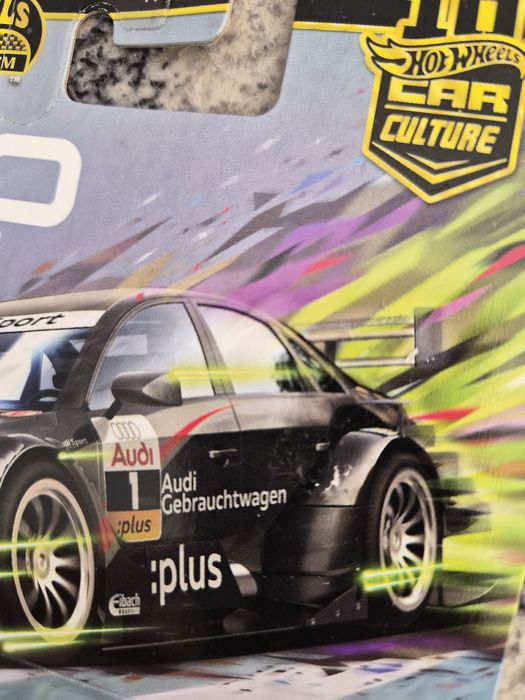Hot Wheels Premium Audi A4