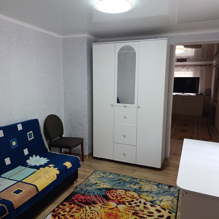 Продаю частину будинку 8 Слобідська - Погранична, Окремий двір, гараж
