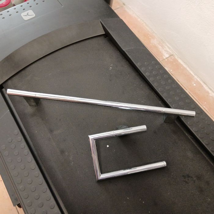 Suporte de toalhas em cromado