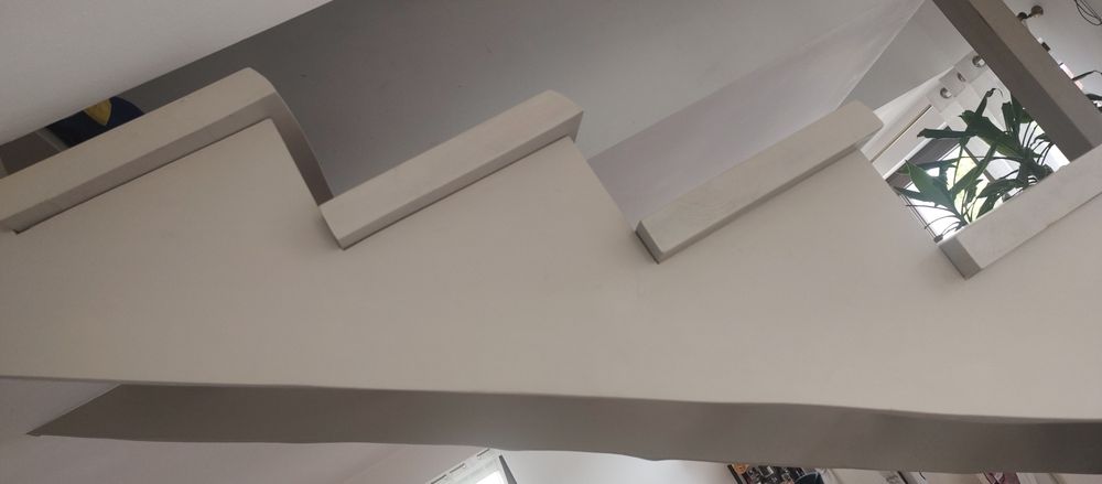 Schody samonośne zabiegowe stopnie trepy drewniane