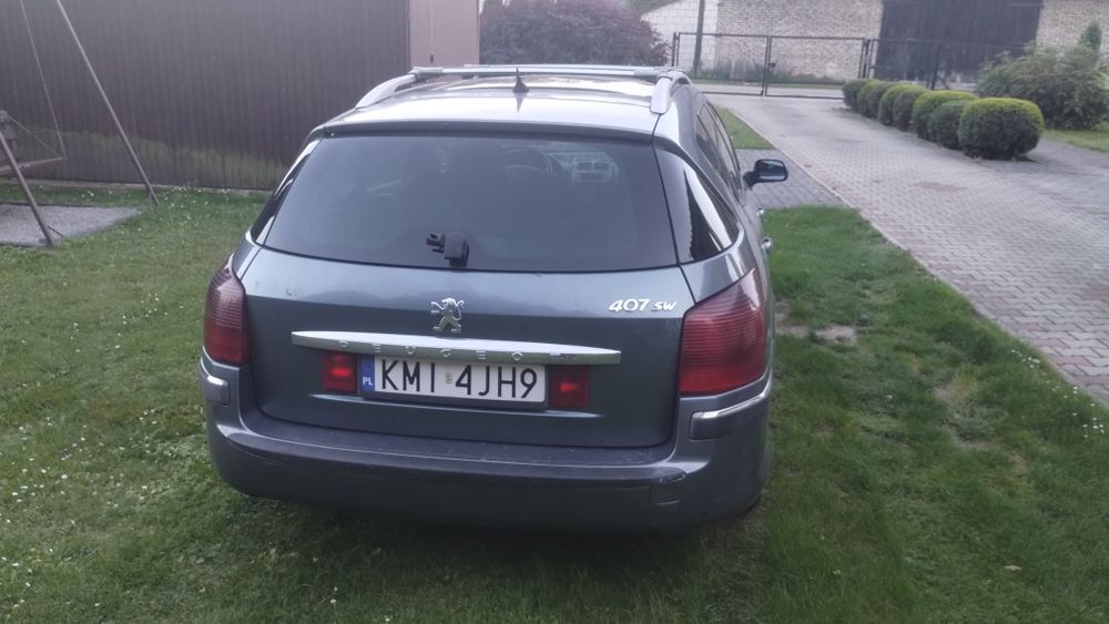 Peugeot 407