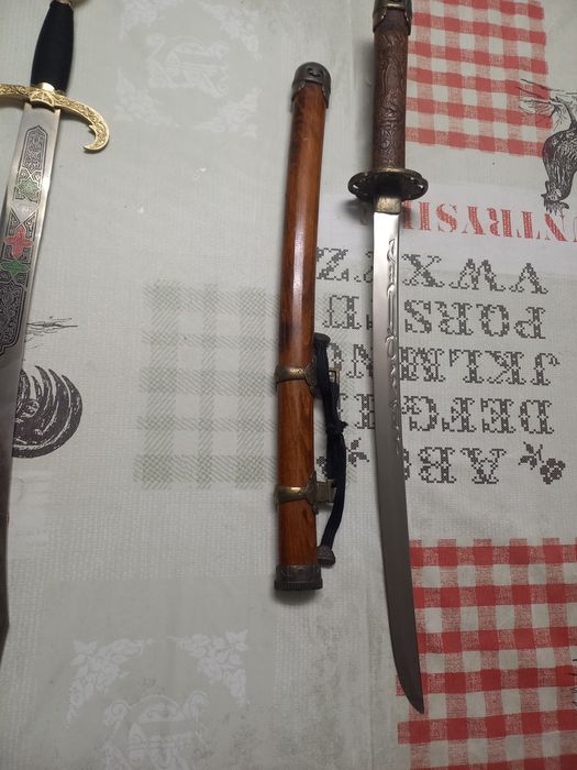 Réplica de sabre muito bonito