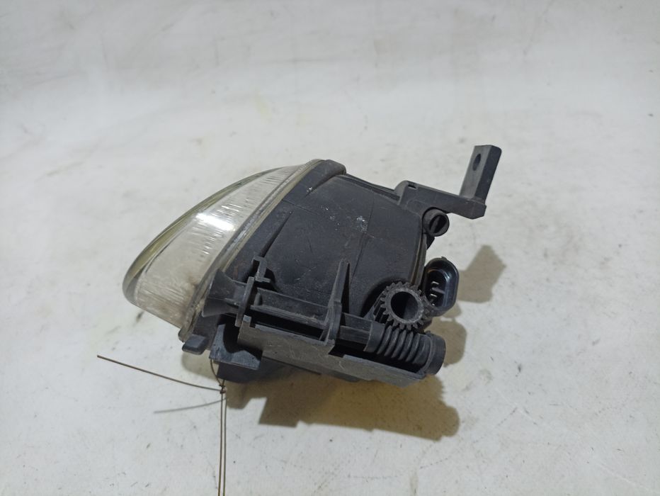 Farol nevoeiro frente esquerdo AUDI A4 (8K2, B8)